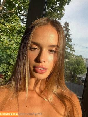 olivia_livy photo #0021