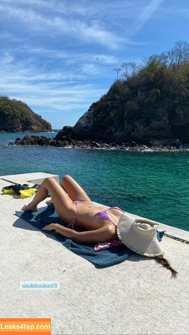 Olivia Munn / oliviamunn слитое фото фото #0074