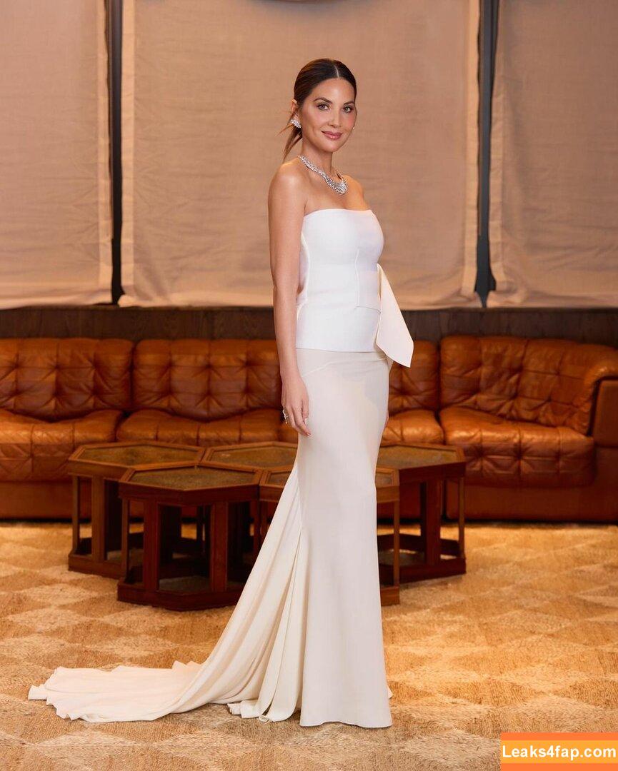 Olivia Munn / oliviamunn слитое фото фото #0365