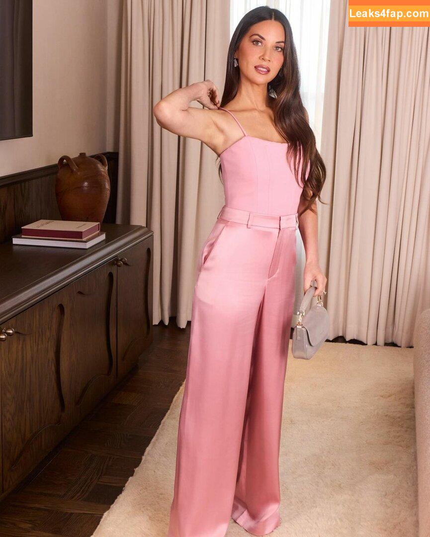 Olivia Munn / oliviamunn слитое фото фото #0382