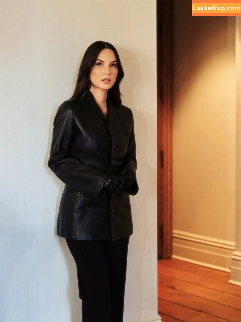 Olivia Munn / oliviamunn слитое фото фото #0880