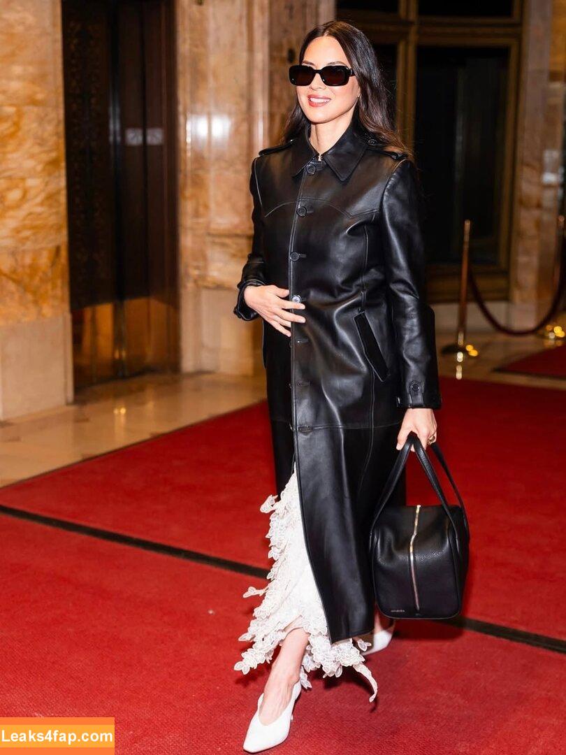 Olivia Munn / oliviamunn слитое фото фото #0886