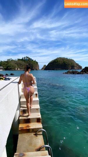 Olivia Munn фото #0027