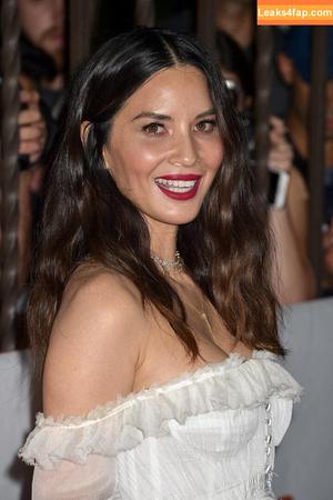 Olivia Munn photo #0451