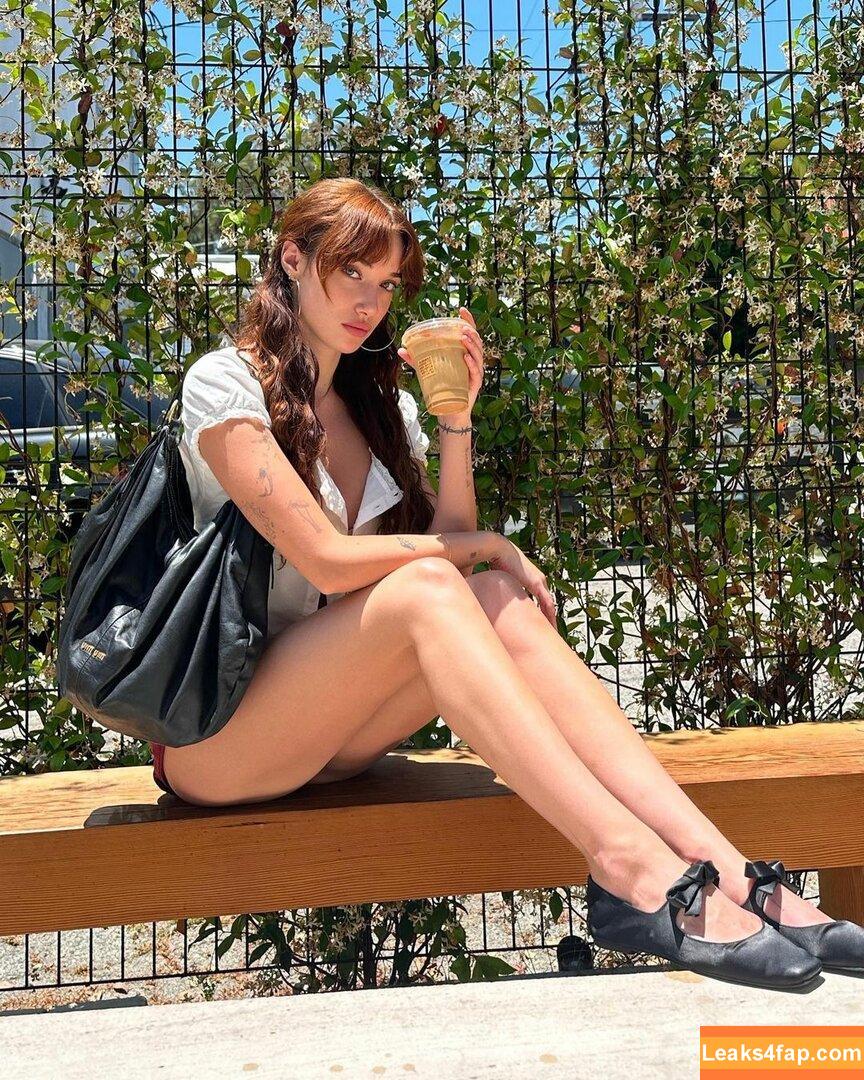 Olivia OBrien / olivialauren / oliviaobrien leaked photo photo #0222