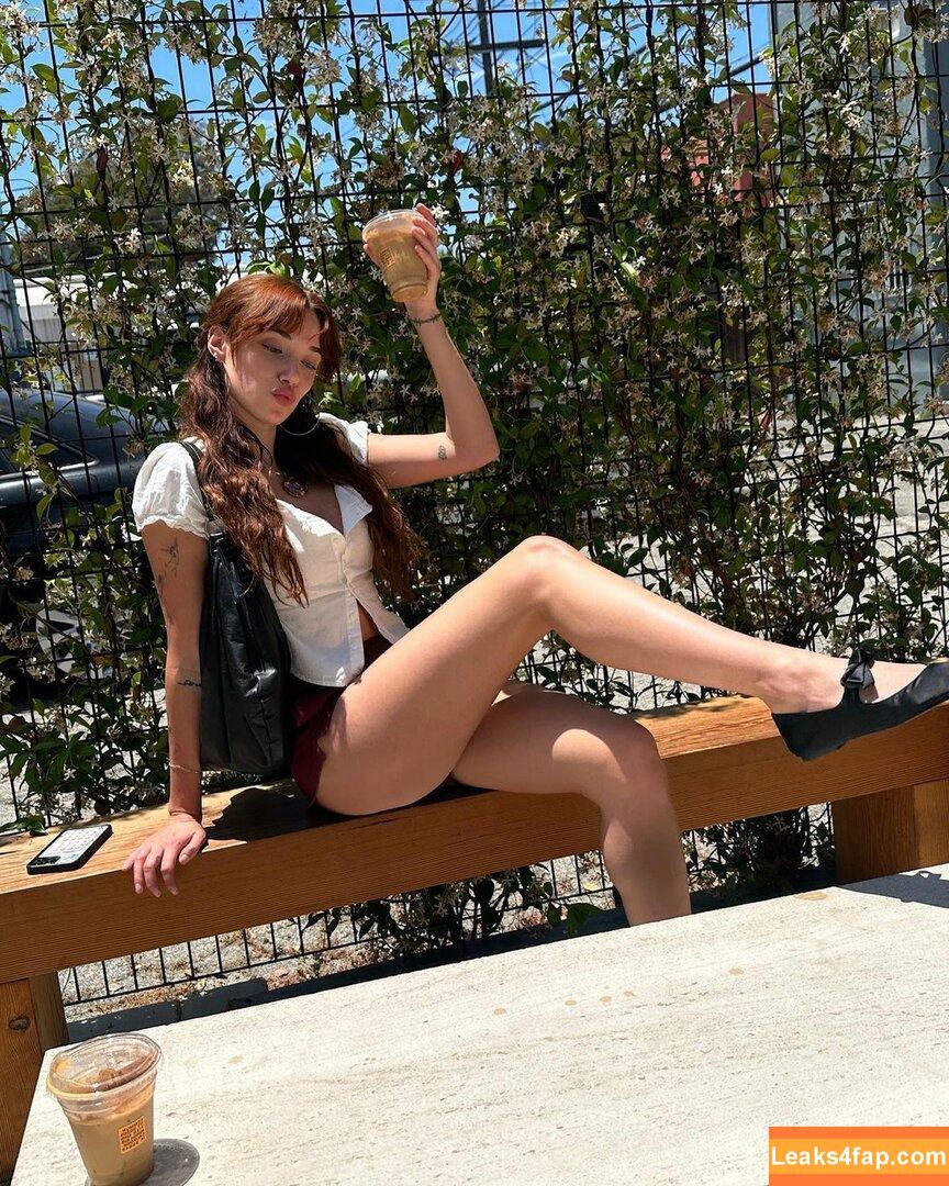 Olivia OBrien / olivialauren / oliviaobrien leaked photo photo #0225