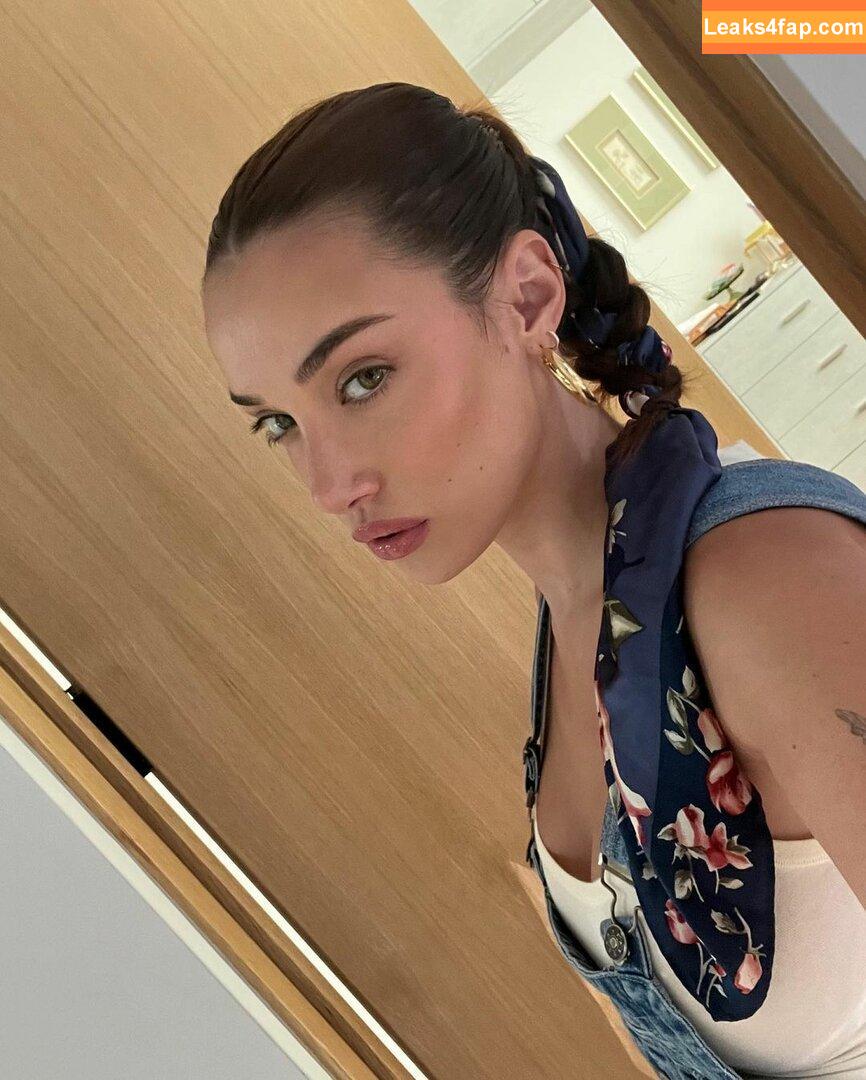 Olivia OBrien / olivialauren / oliviaobrien leaked photo photo #0313