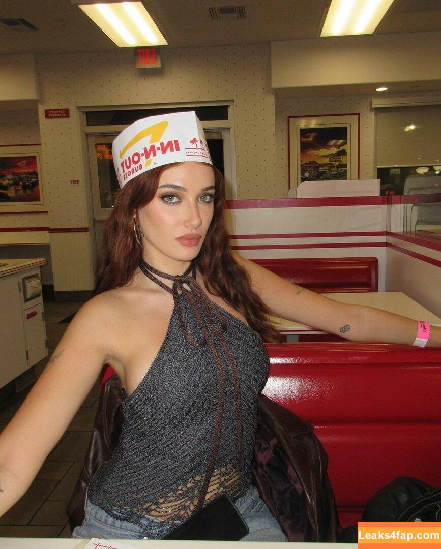 Olivia OBrien / olivialauren / oliviaobrien leaked photo photo #0325
