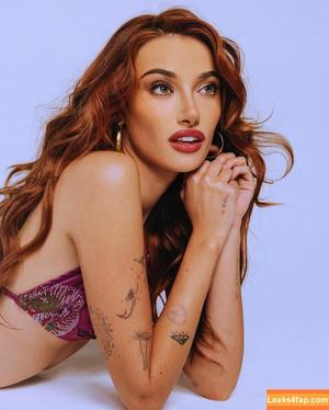 Olivia OBrien photo #0009