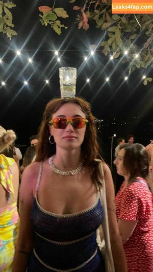 Olivia OBrien photo #0104