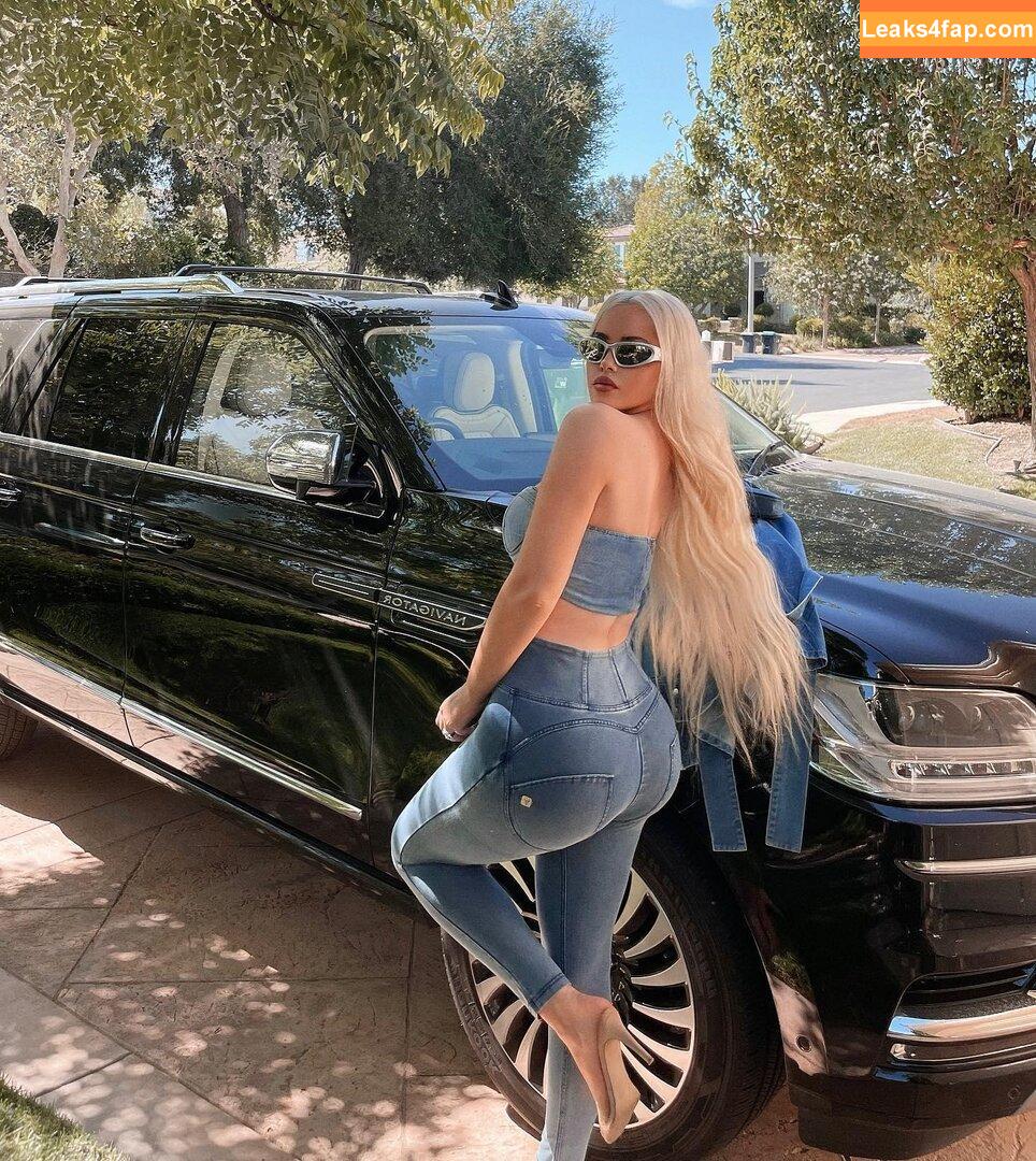 Olivia Pierson /  leaked photo photo #0009