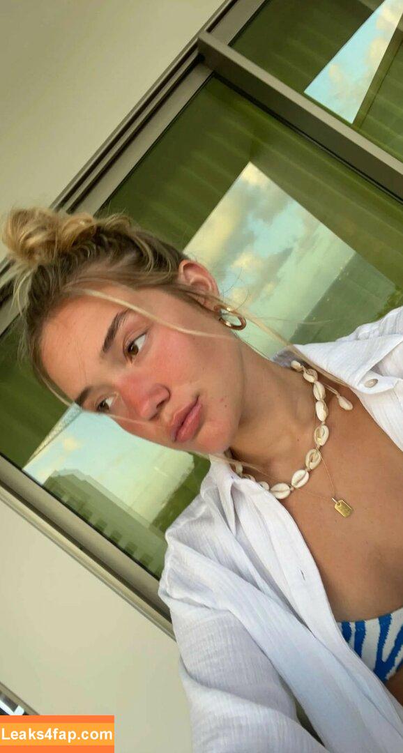 Olivia Ponton / iamoliviaponton / olivia.ponton / olivia_ponton / oliviaponton9366 leaked photo photo #0063