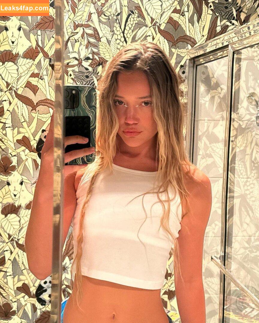 Olivia Ponton / iamoliviaponton / olivia.ponton / olivia_ponton / oliviaponton9366 leaked photo photo #0199