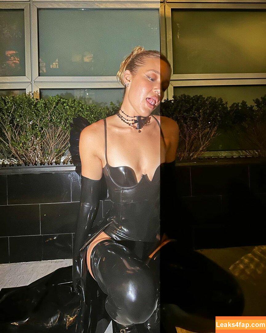 Olivia Ponton / iamoliviaponton / olivia.ponton / olivia_ponton / oliviaponton9366 leaked photo photo #0319