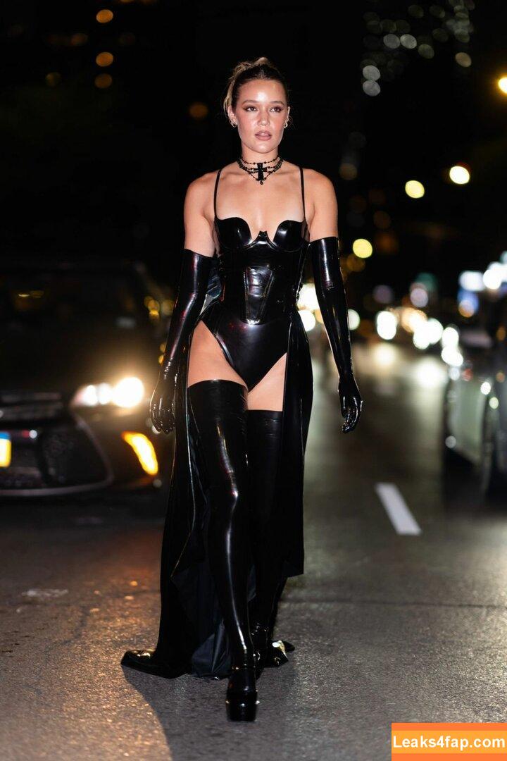 Olivia Ponton / iamoliviaponton / olivia.ponton / olivia_ponton / oliviaponton9366 leaked photo photo #0326