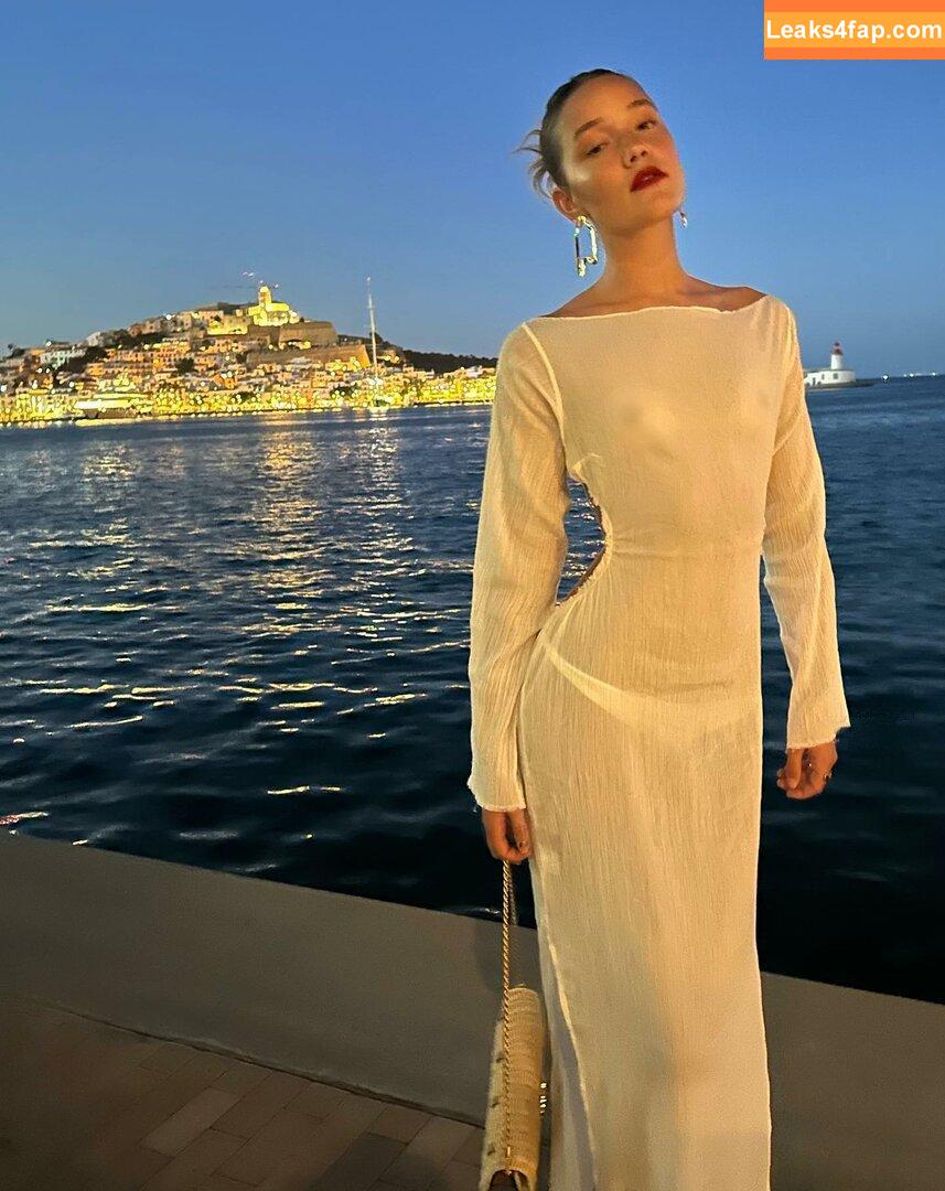 Olivia Ponton / iamoliviaponton / olivia.ponton / olivia_ponton / oliviaponton9366 слитое фото фото #0339