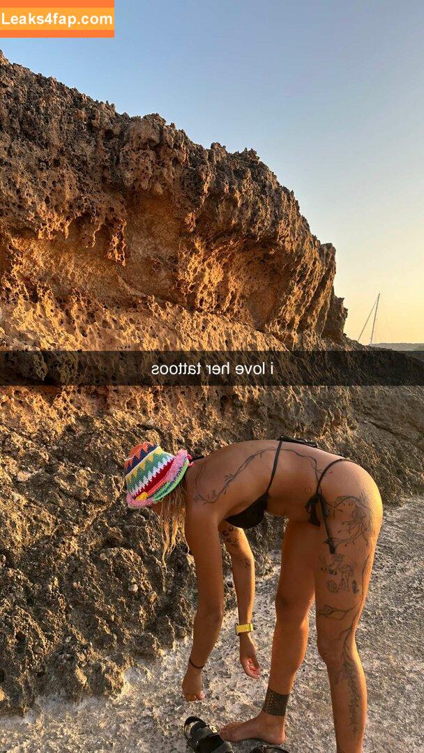 Olivia Ponton / iamoliviaponton / olivia.ponton / olivia_ponton / oliviaponton9366 leaked photo photo #0447