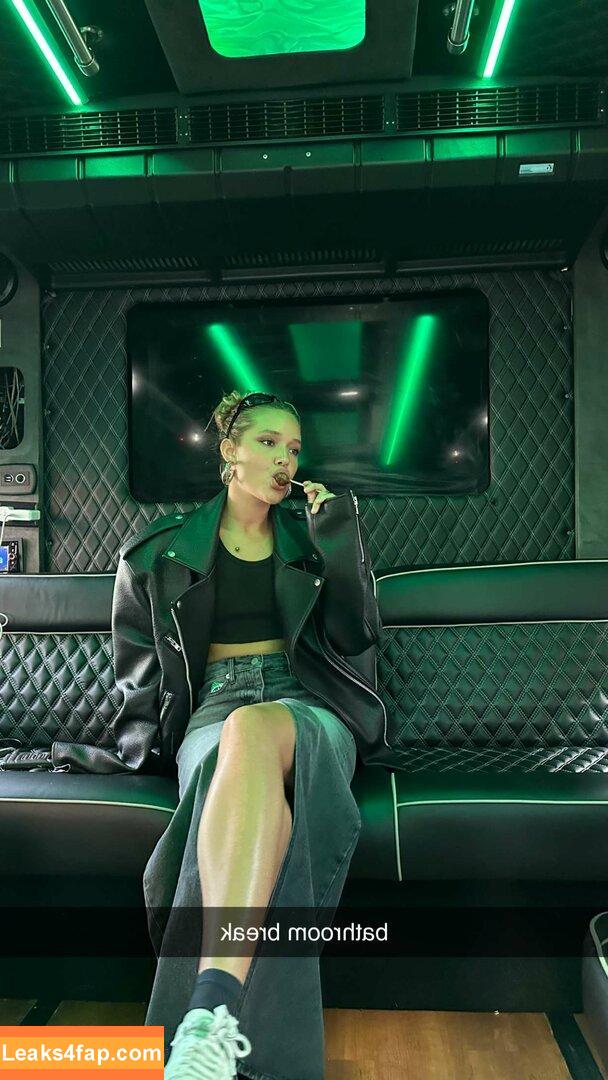 Olivia Ponton / iamoliviaponton / olivia.ponton / olivia_ponton / oliviaponton9366 leaked photo photo #0572