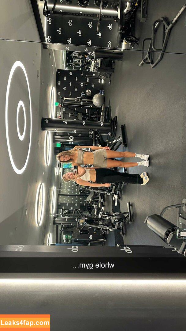 Olivia Ponton / iamoliviaponton / olivia.ponton / olivia_ponton / oliviaponton9366 leaked photo photo #0589