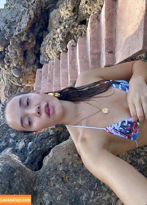 Olivia Ponton photo #0348