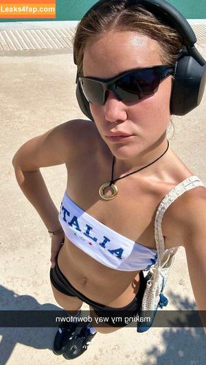 Olivia Ponton photo #0379