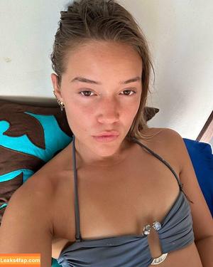 Olivia Ponton photo #0529