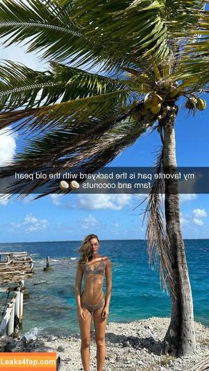 Olivia Ponton photo #0553