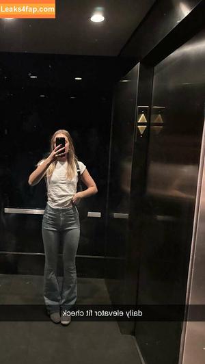 Olivia Ponton photo #0678