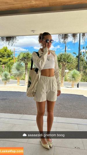 Olivia Ponton photo #0702