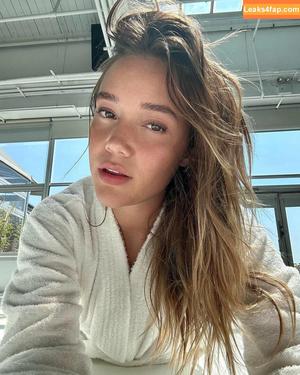 Olivia Ponton photo #0757