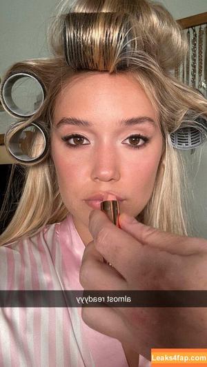 Olivia Ponton photo #0784