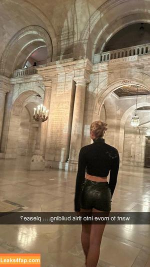 Olivia Ponton photo #0815