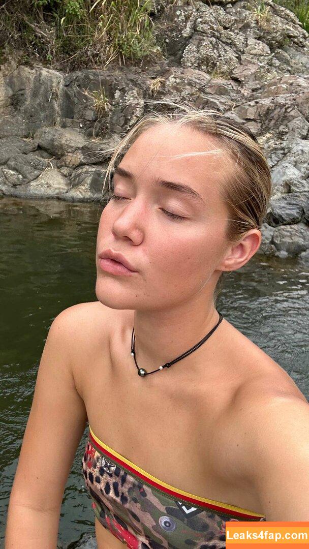 Olivia Ponton / iamoliviaponton / olivia.ponton / olivia_ponton / oliviaponton9366 leaked photo photo #1183