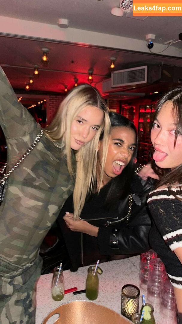 Olivia Ponton / iamoliviaponton / olivia.ponton / olivia_ponton / oliviaponton9366 leaked photo photo #1396