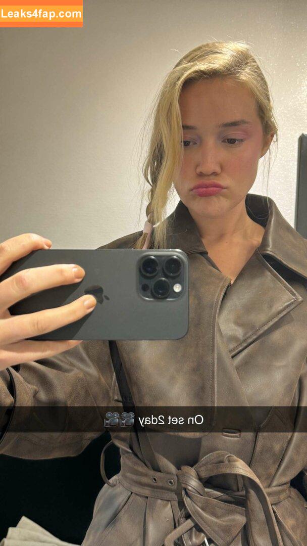 Olivia Ponton / iamoliviaponton / olivia.ponton / olivia_ponton / oliviaponton9366 leaked photo photo #1455