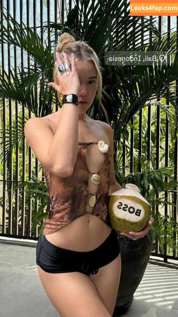 Olivia Ponton / olivia.ponton / olivia_ponton leaked photo photo #1649