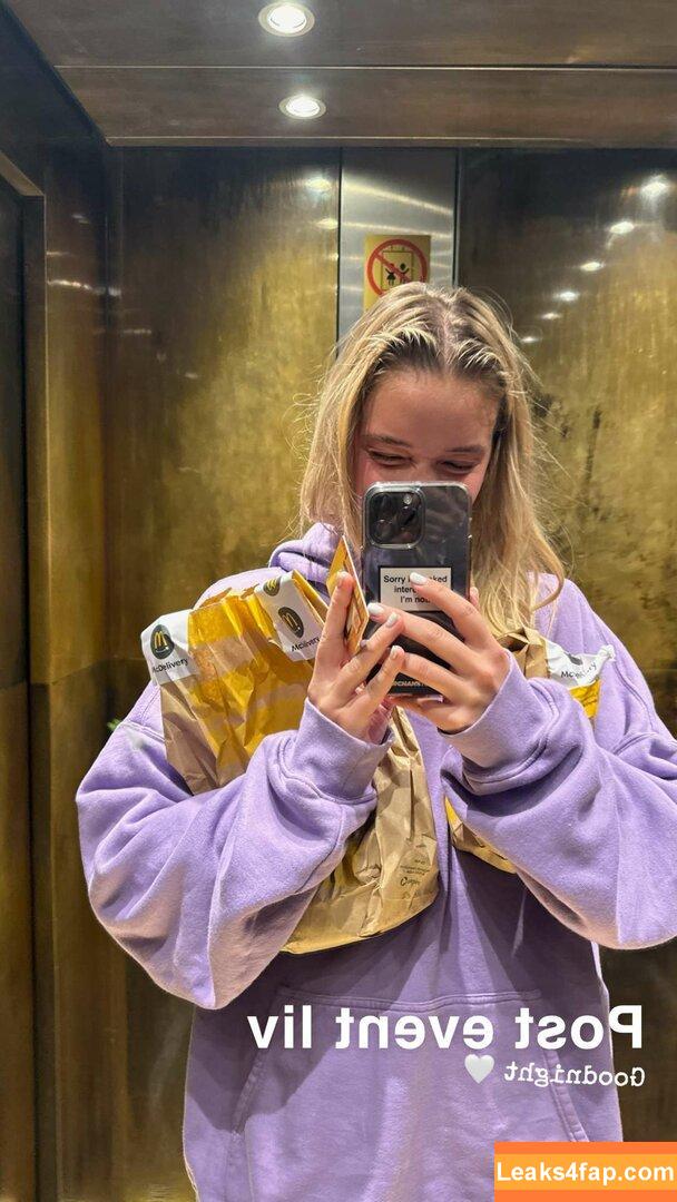 Olivia Ponton / olivia.ponton / olivia_ponton leaked photo photo #1895