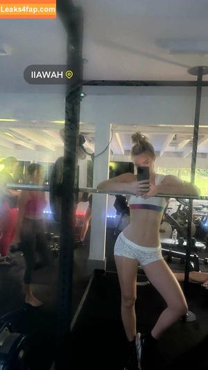 Olivia Ponton photo #1014