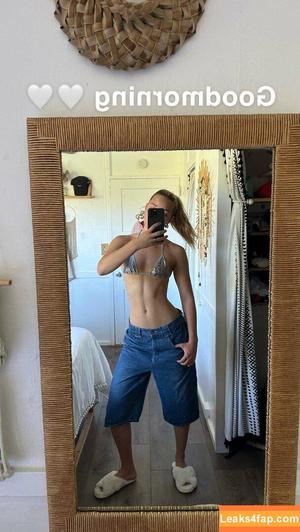 Olivia Ponton photo #1041