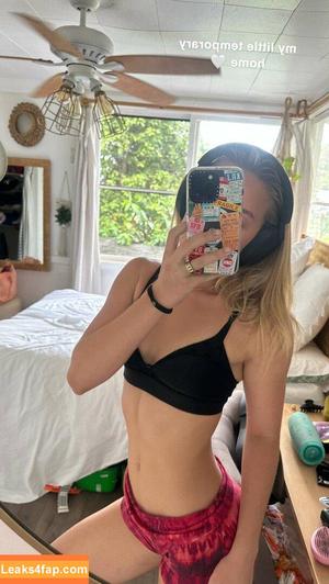 Olivia Ponton photo #1071