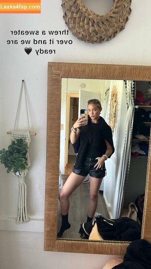 Olivia Ponton photo #1076