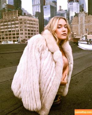 Olivia Ponton photo #1094