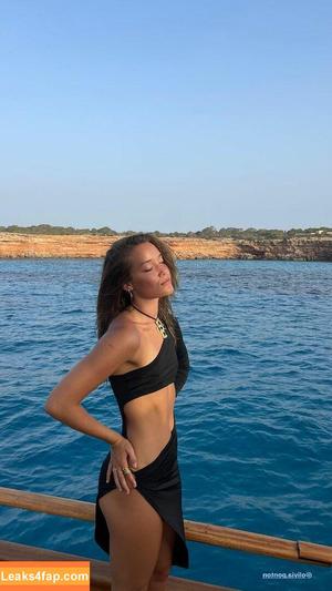 Olivia Ponton photo #1166