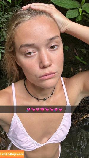 Olivia Ponton photo #1185