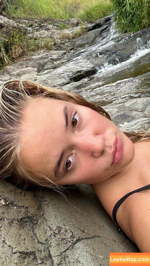 Olivia Ponton photo #1187