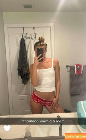 Olivia Ponton photo #1203