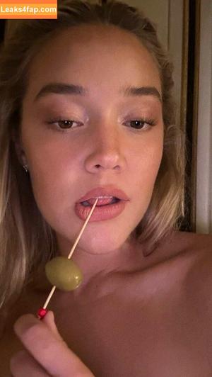 Olivia Ponton photo #1320