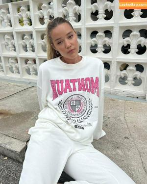 Olivia Ponton photo #1353