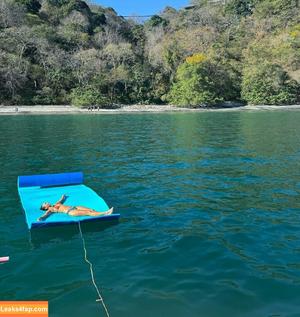 Olivia Ponton photo #1422