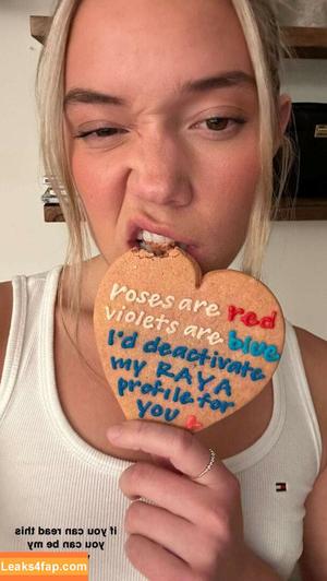 Olivia Ponton photo #1493